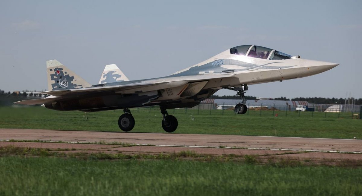 Навіщо РФ двомісний Су-57Д, чому немає двомісних F-22 та F-35 та чому це розпис рашистів у карколомному відставанні