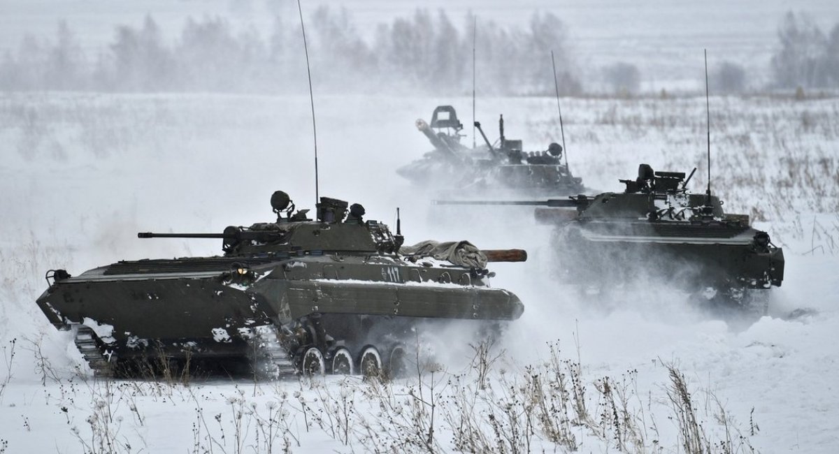 Бронетехніка Західного військового округу (ЗВО), націленого проти України, ілюстративне фото з відкритих джерел