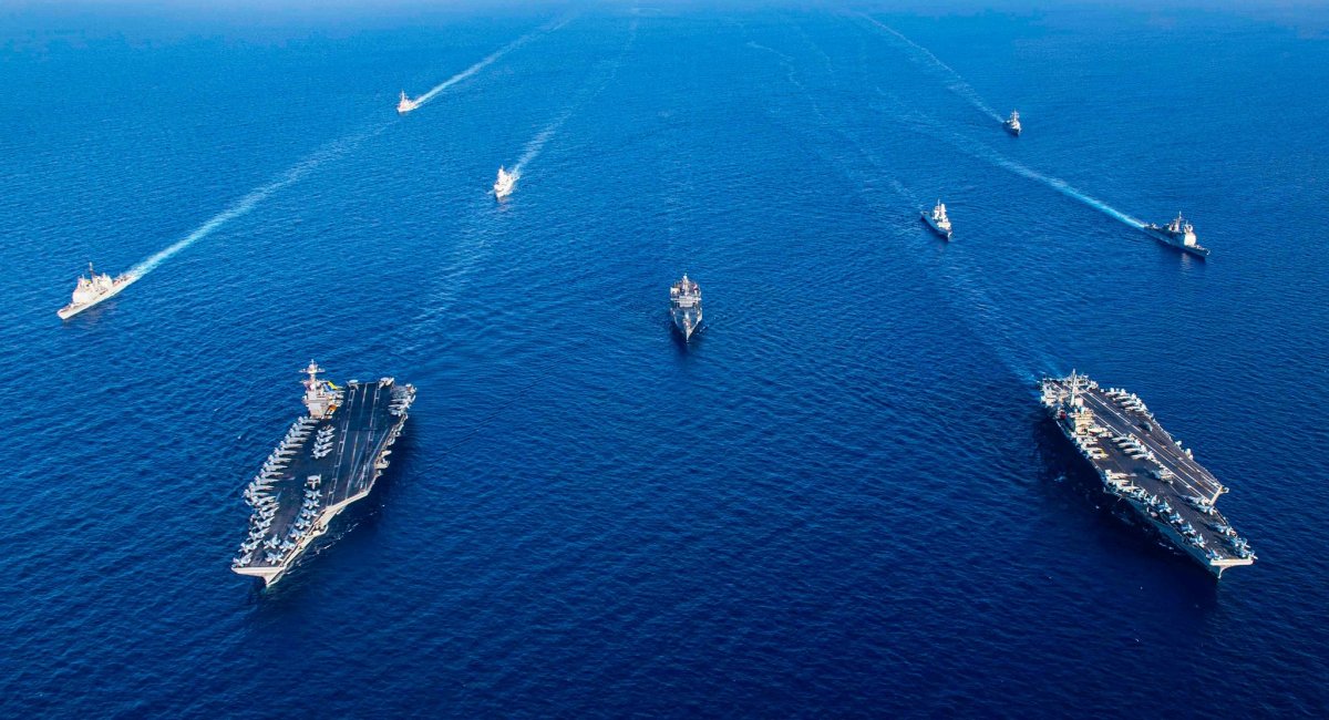 Carrier Strike Group (CSG 12) та Carrier Strike Group (CSG 2), фото: U.S. Sixth Fleet
