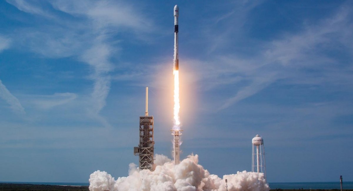 Ракета-носій Falcon-9 компанії SpaceX / Фото ілюстративне