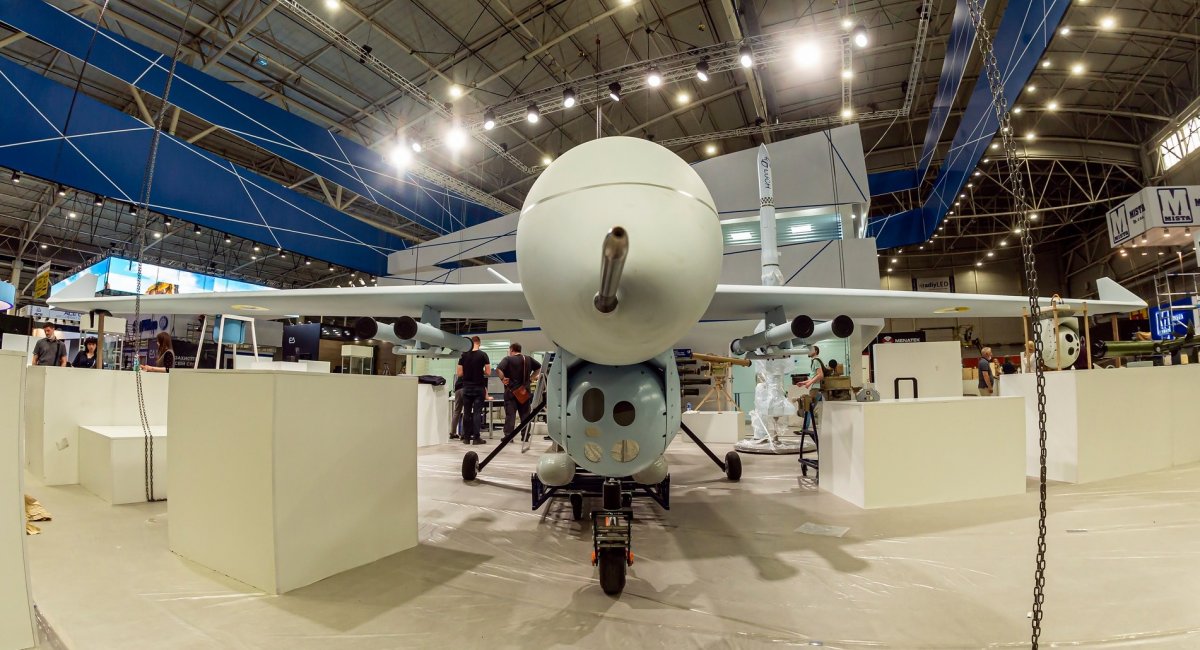 Макет ударного БПЛА "Сокіл-300" на виставці "Зброя та Безпека-2021"