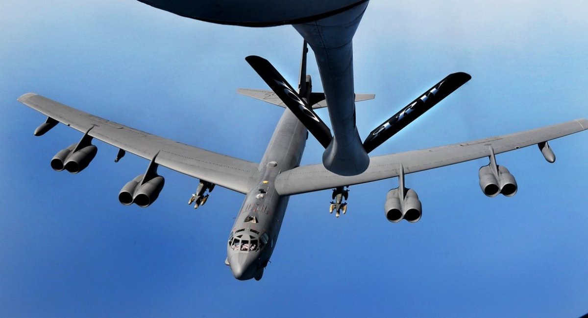 Стратегічний бомбардувальник B-52H, ілюстративне фото з відкритих джерел