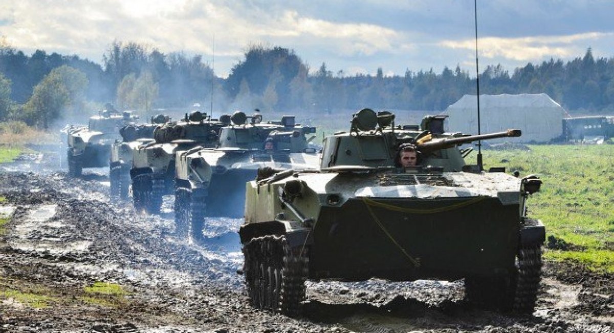 Колонна БМД-2 армії РФ, фото ілюстративне