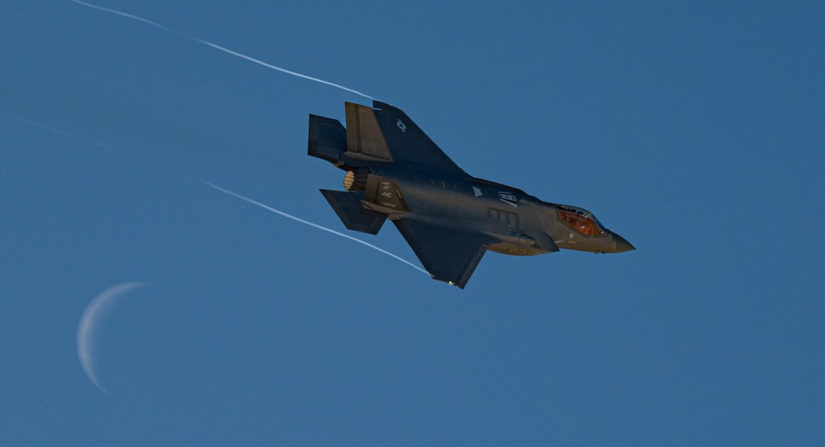 F-35 (фото: US DoD)