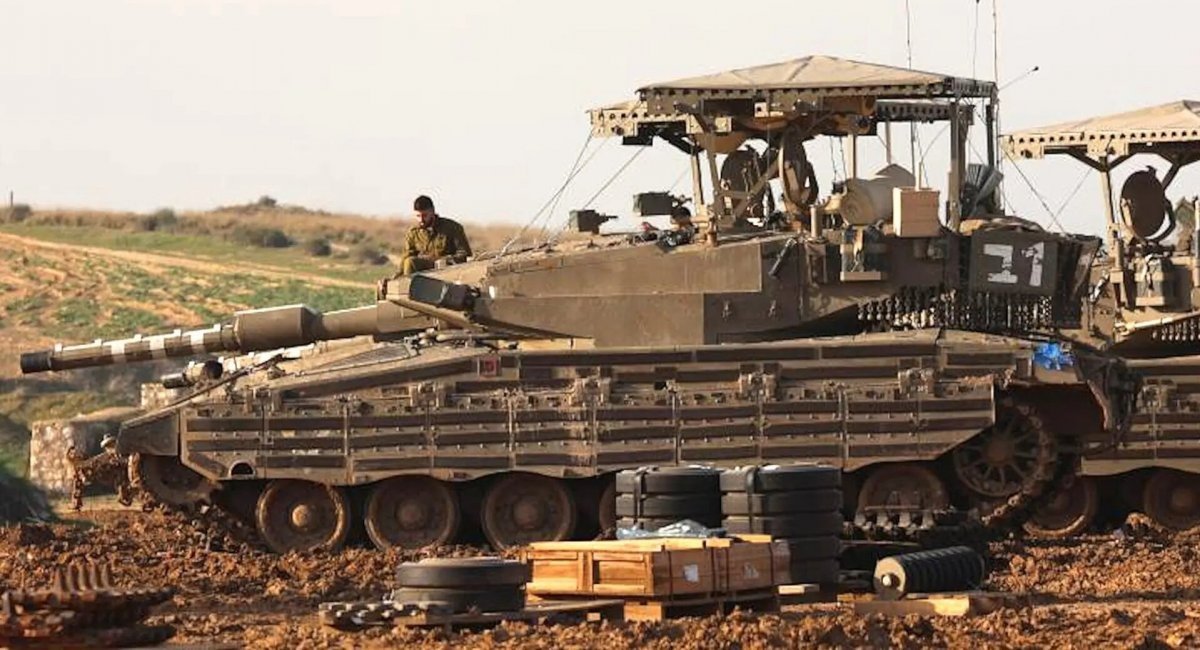 Ізраїльські танки Merkava MkIII із "мангалами" та гумовими накладками проти магнітних мін, січень 2024 року, фото - Gil Cohen Magen/Xinhua