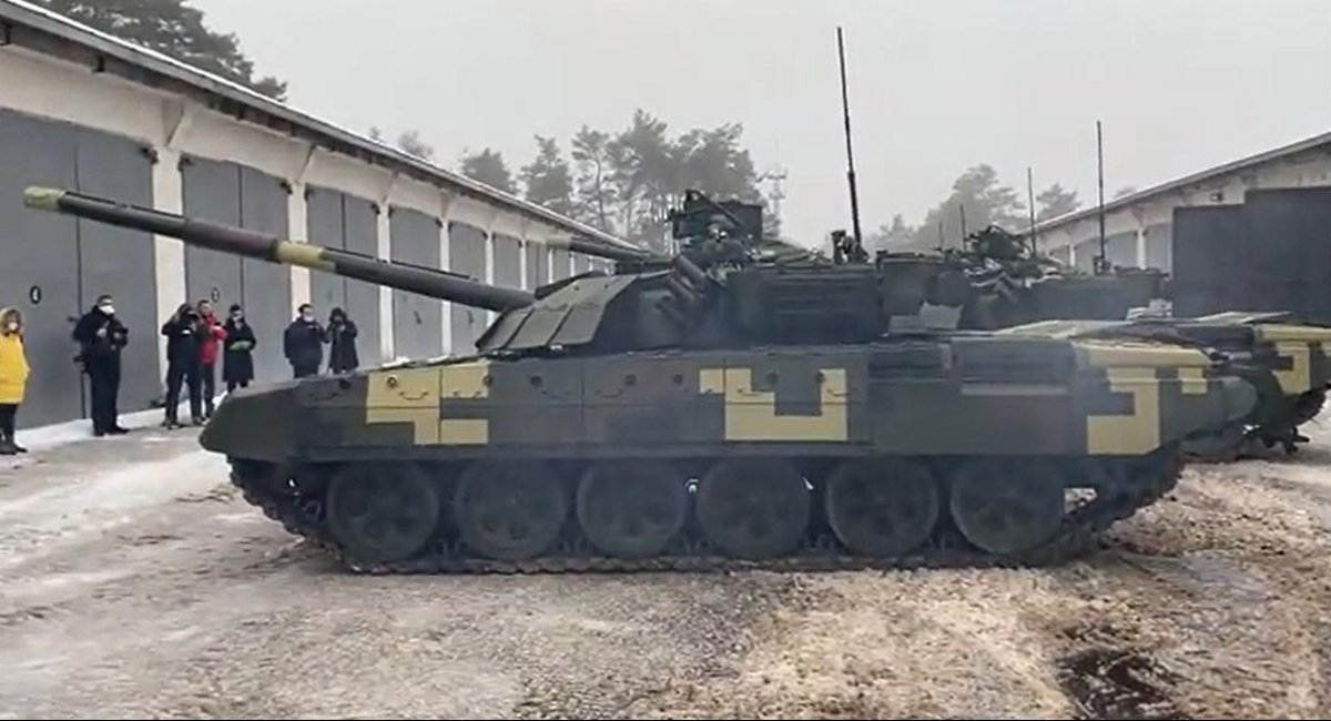 Модернізований Т-72АМТ на території КБТЗ у грудні 2021 року