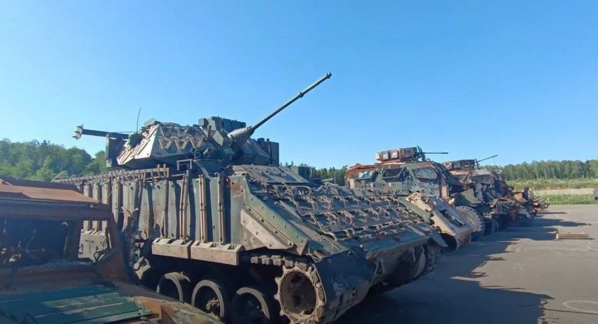 БМП M2 Bradley у розпорядженні ворога з автоматичною гарматою 2А72. Фото з відкритих джерел