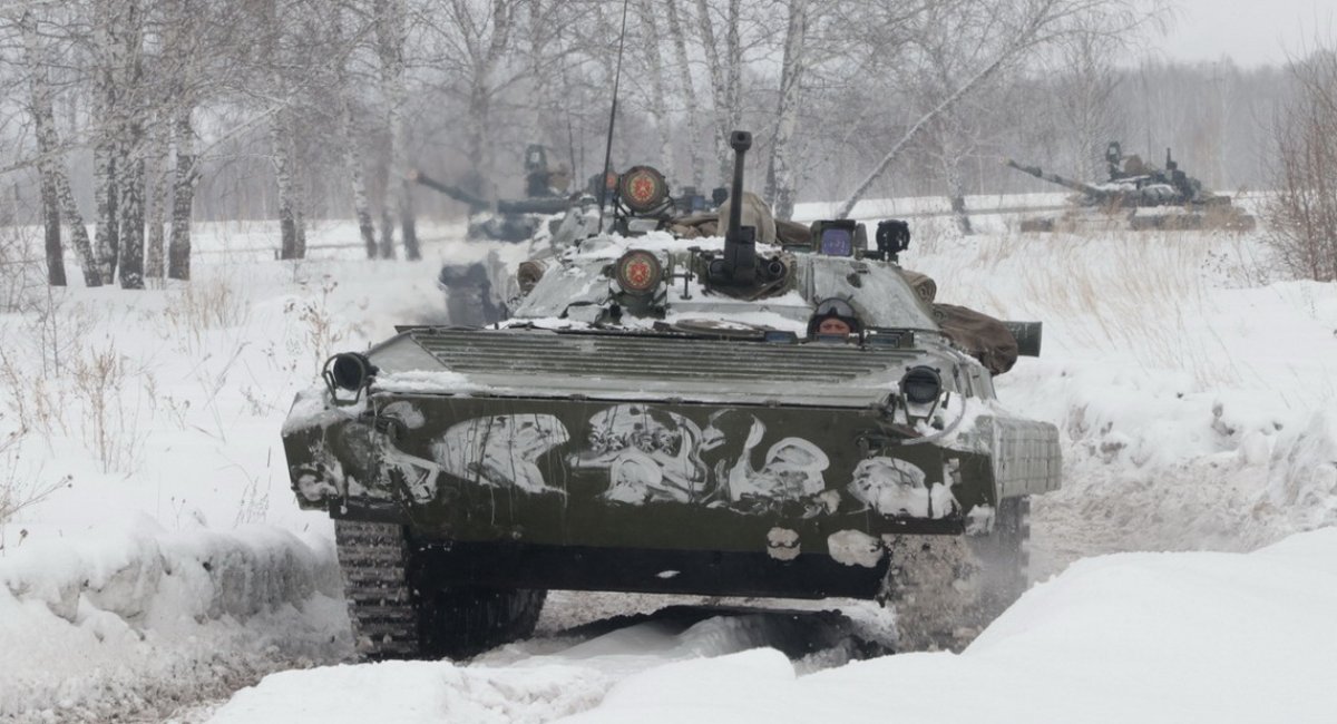 В 2021 році армія РФ має отримати 400 одиниць нової та модернізованої бронетехніки