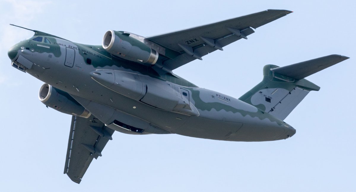 Літак КС-390 ВПС Бразилії, фото з відкритих джерел