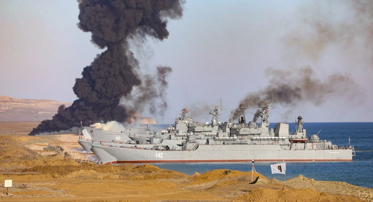 У спробі зберегти великі десантні кораблі у РФ почали на них встановлювати сухопутні ЗРК "Тор"
