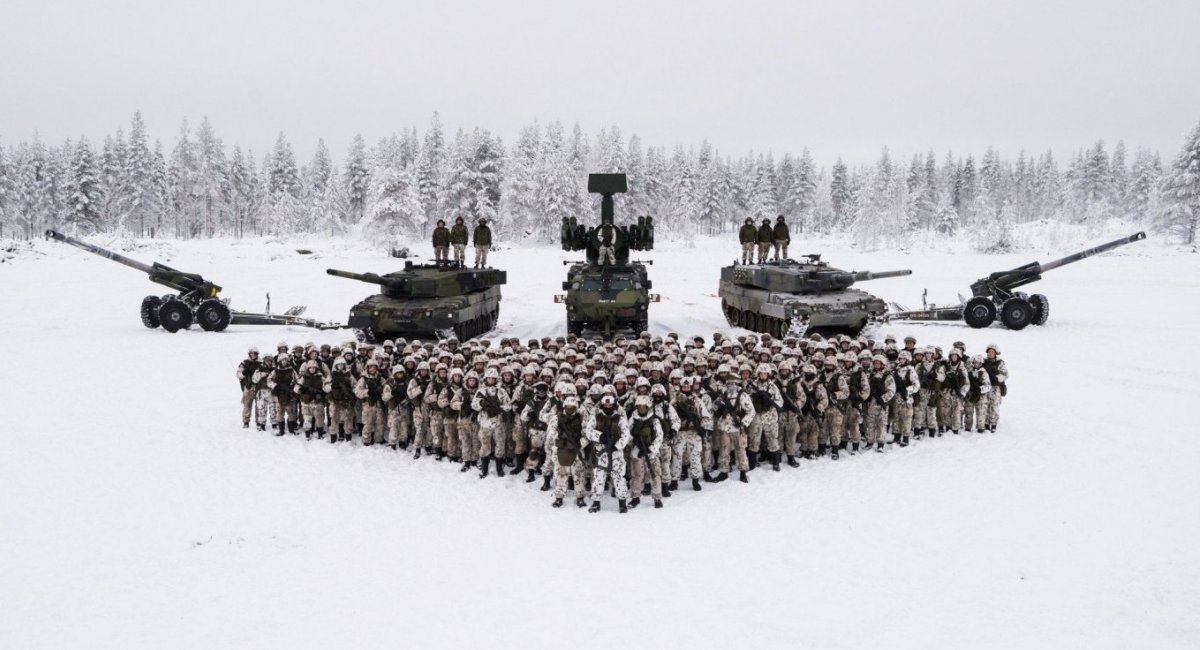 Фінська армія демонструє міць усіх родів військ, фото ілюстративне