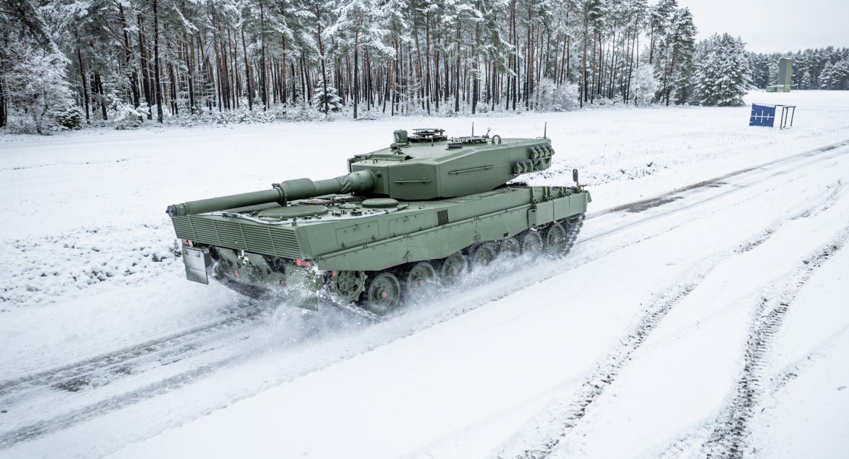 Leopard 2A4 (всі фото: Ministerie van Defensie)