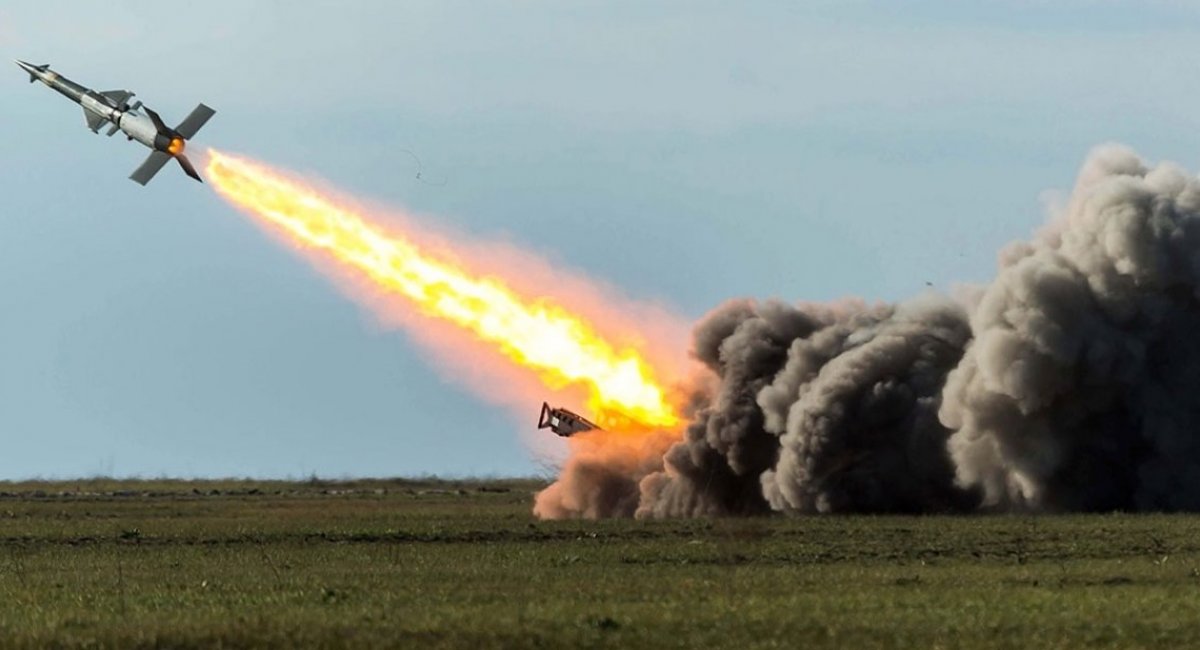 Нові зразки системи "Омуту" були застосовні проти низки зенітних ракетних комплексів, що стоять на озброєнні армії України