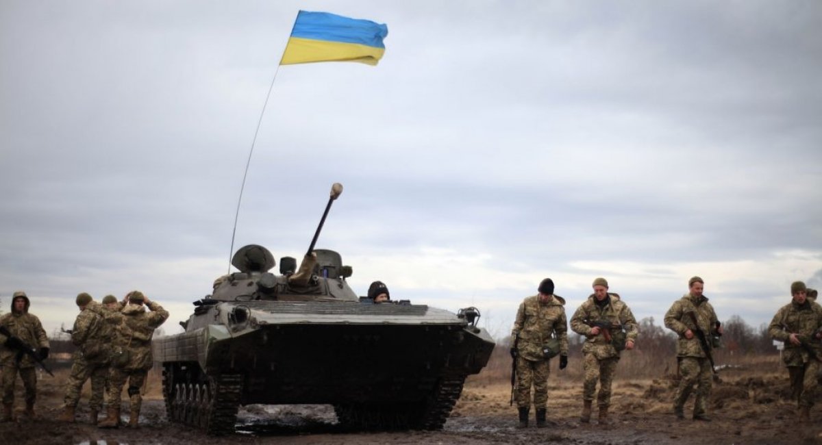 Бійці ЗСУ відкидають ворога подалі від Києва, фото ілюстративне
