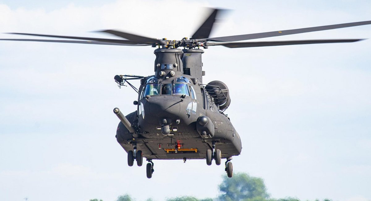 Спецпризначенці США отримали нові важкі гелікоптери MH-47G Block II