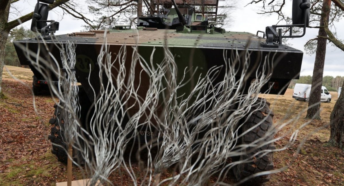 Французький захист від FPV-дронів, схожий на російську "Кульбабу"