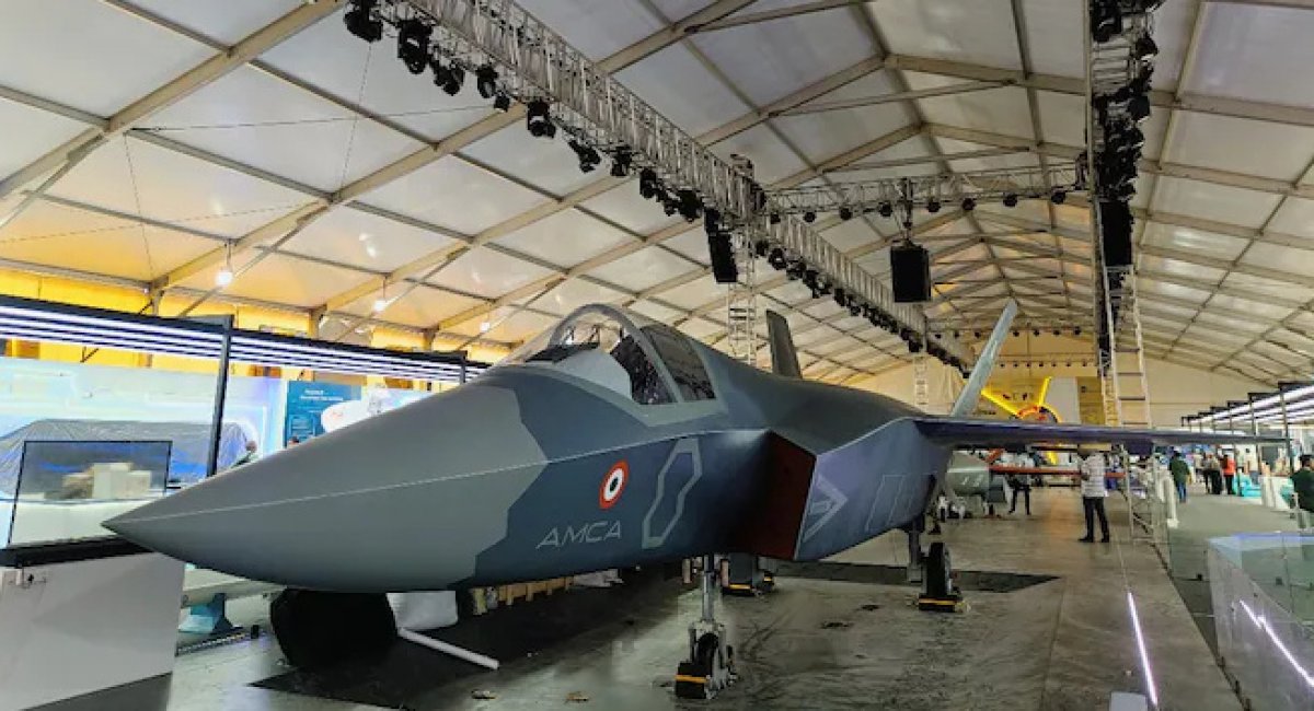 Повнорозмірний макет AMCA на Aero India 2025. Фото: India Today