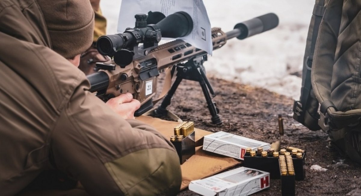 Як в Нацгвардії України освоюють снайперські гвинтівки українського виробництва UAR-10 (відео)