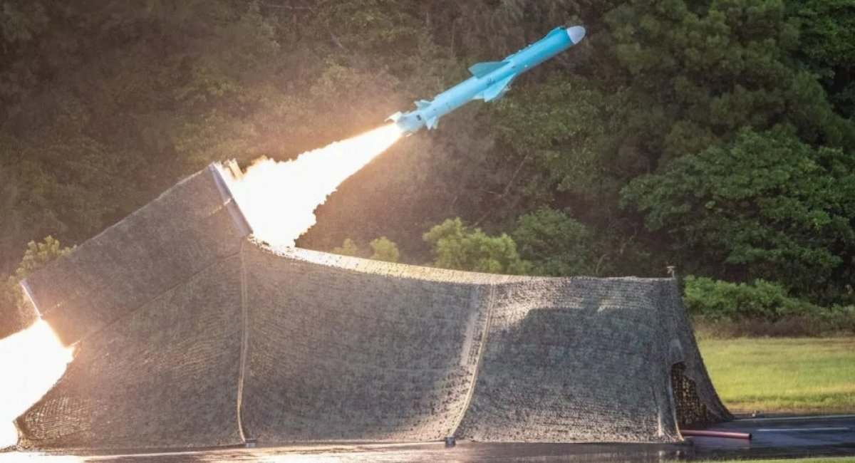 Протикорабельна ракета Hsiung Feng II Тайваню, ілюстративне фото з відкритих джерел