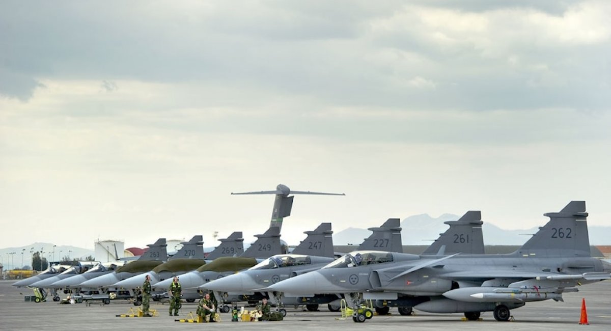 JAS 39 Gripen, які залучались для місії над Лівією в 2011 році, архівне фото від ВПС Швеції
