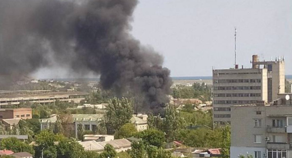 Пожежа на території колишнього заводу "Дормаш", де окупанти влаштували ремонтну базу