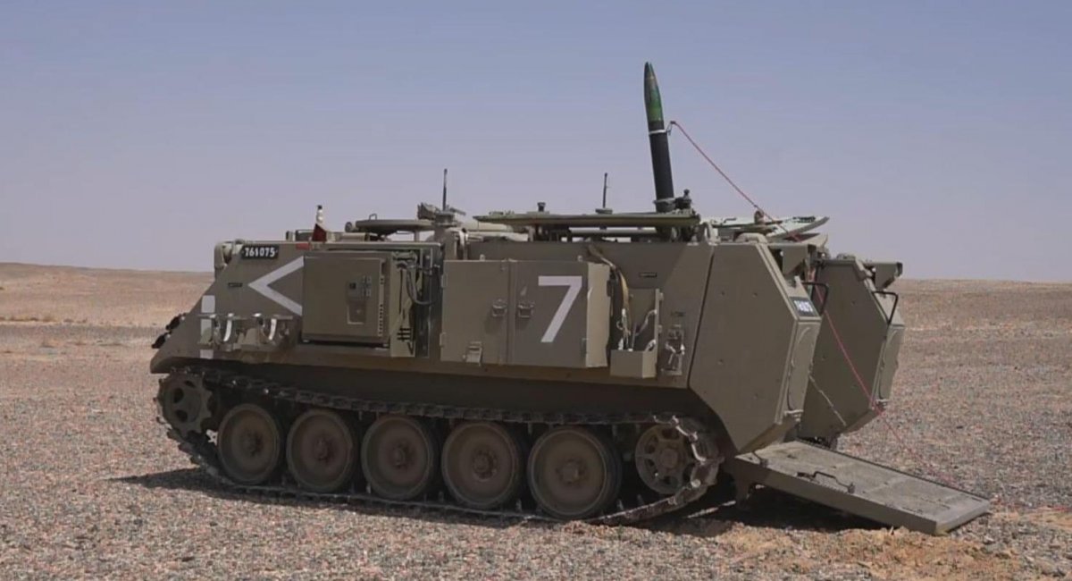 Бронетраснпортер M113 з мінометною системою Cardom 