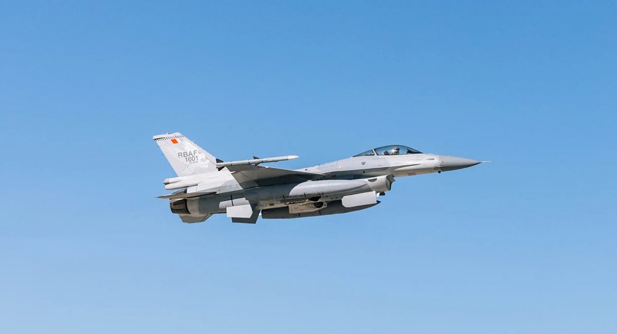 Перший політ F-16V Block 70 з системою РЕБ Viper Shield. Фото: Lockheed Martin