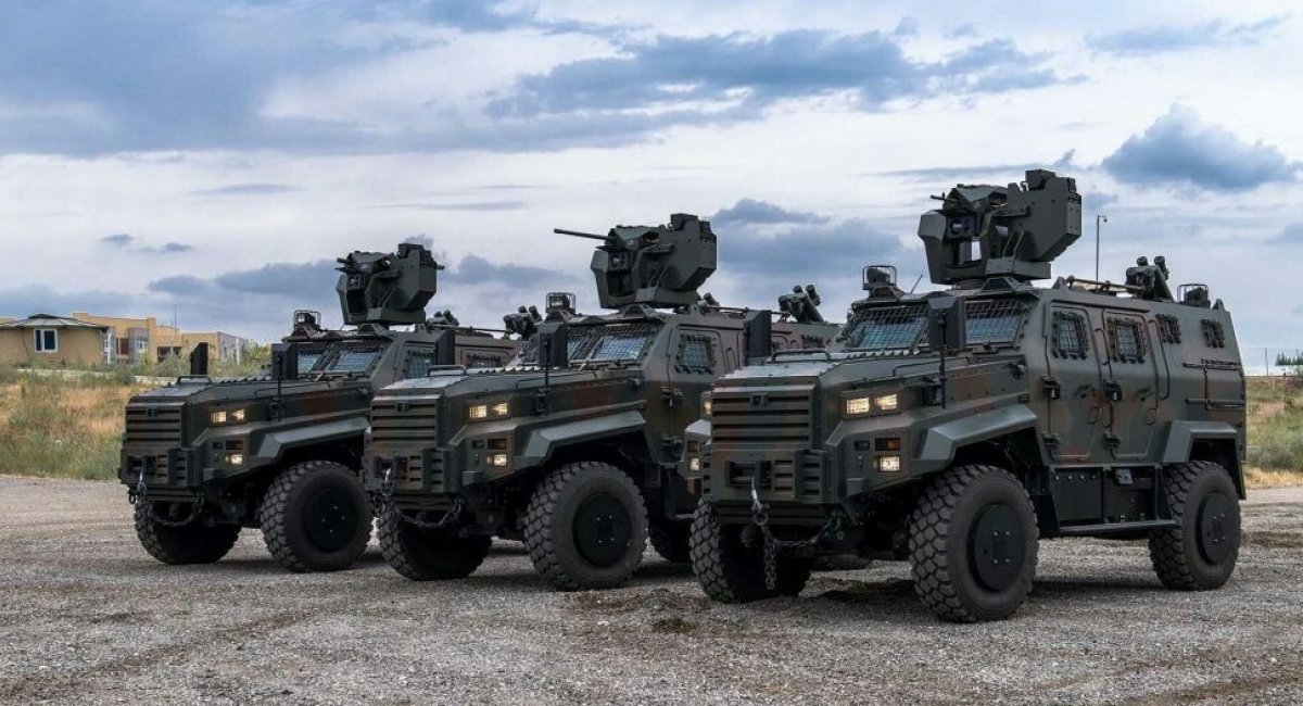 Турецька оборонна промисловість виконує замовлення катарської армії на бронеавтомобілі, укладене в серпні минулого року. Попереднє замовлення на такі машини Катар дав ще в 2017 році