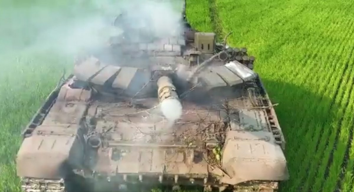 Як палає рашиський Т-72Б3 та чому в нього не завжди відриває башту (відео)
