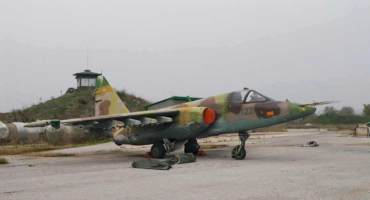 Штурмовик Су-25 македонських ВПС на зберіганні, архівне зображення з відкритих джерел