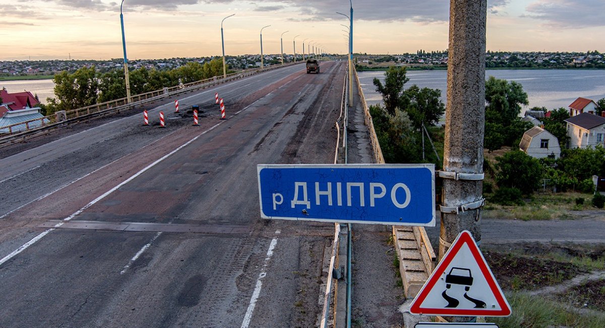 Рашисти намагаються сховати реальні наслідки удару по Антонівському мосту
