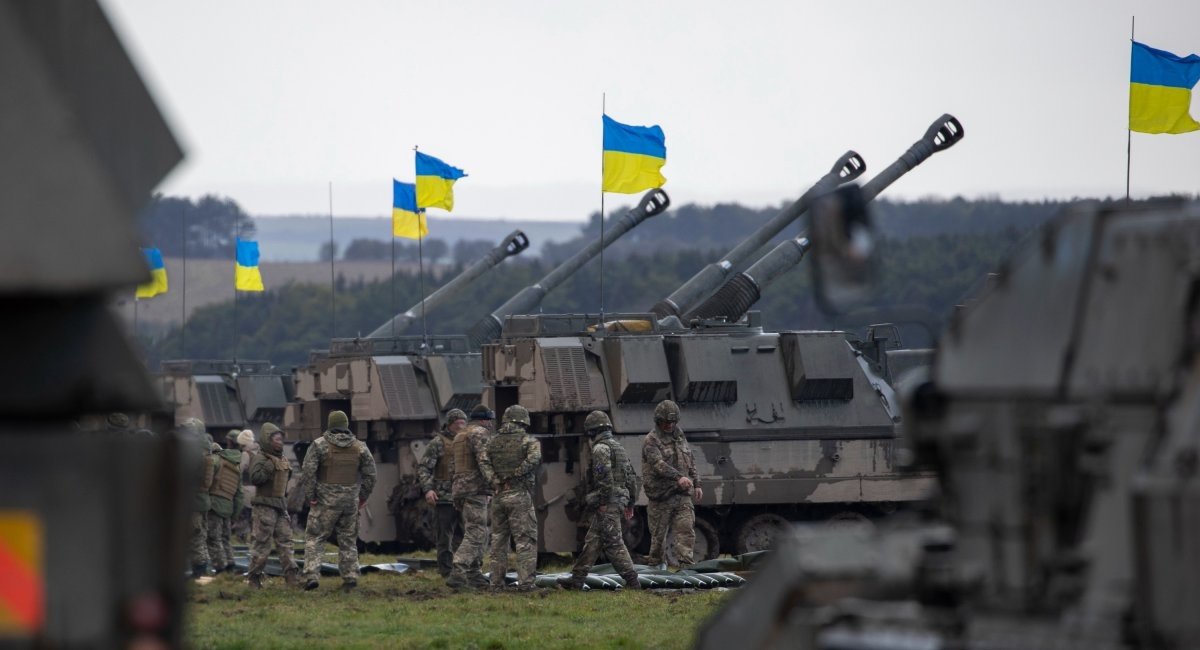 Навчання українських артилеристів на САУ AS90 у Британії (фото: UK Ministry of Defence)