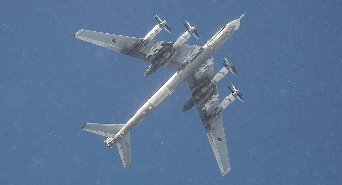Рашистський Ту-95МС, ілюстративне фото довоєнних часів