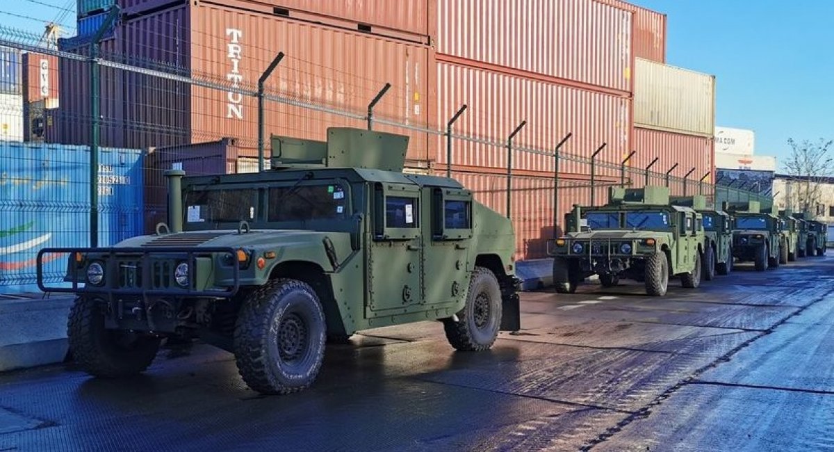 Військові позашляховики HMMWV передані Урядом США ЗСУ у 2021 році