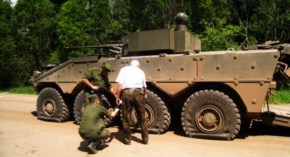 Як рашисти 13 років тому хотіли купити купу колісних танків Centauro та БМП Freccia