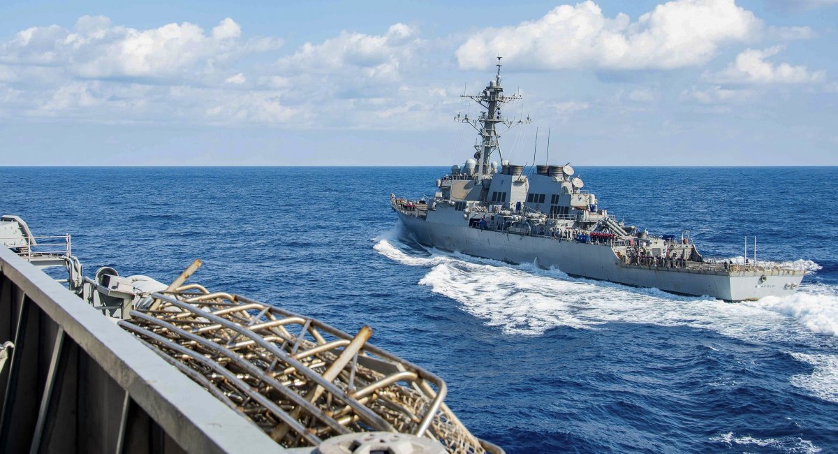 USS Benfold (DDG-65) класу Arleigh Burke. Фото - DoD