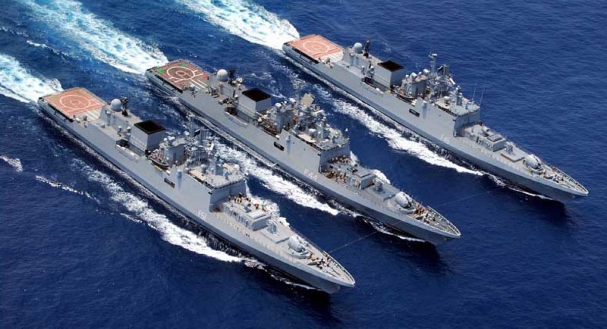 Три фрегати проекту 11356 (типу Talwar) ВМС Індії: F 51 Trikand, F 44 Tabar та F 45 Teg / Фото: ВМС Індії