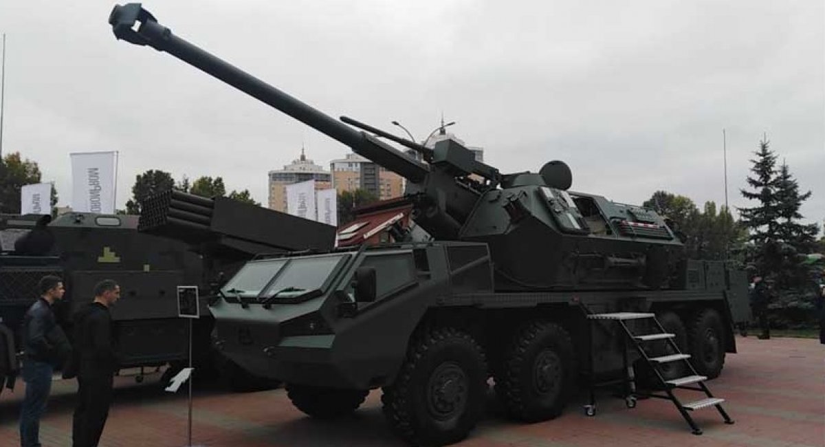 152-мм самохідної гаубиці Dana-M2 від Excalibur Army на "Зброя та Безпека-2018"
