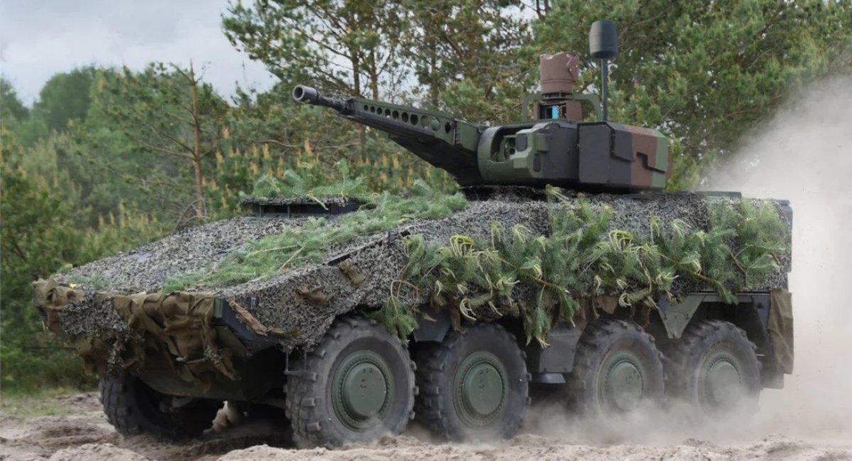 ББМ GTK Boxer з баштою RCT30, яка стала БМП Schakal. Фото: ARTEC