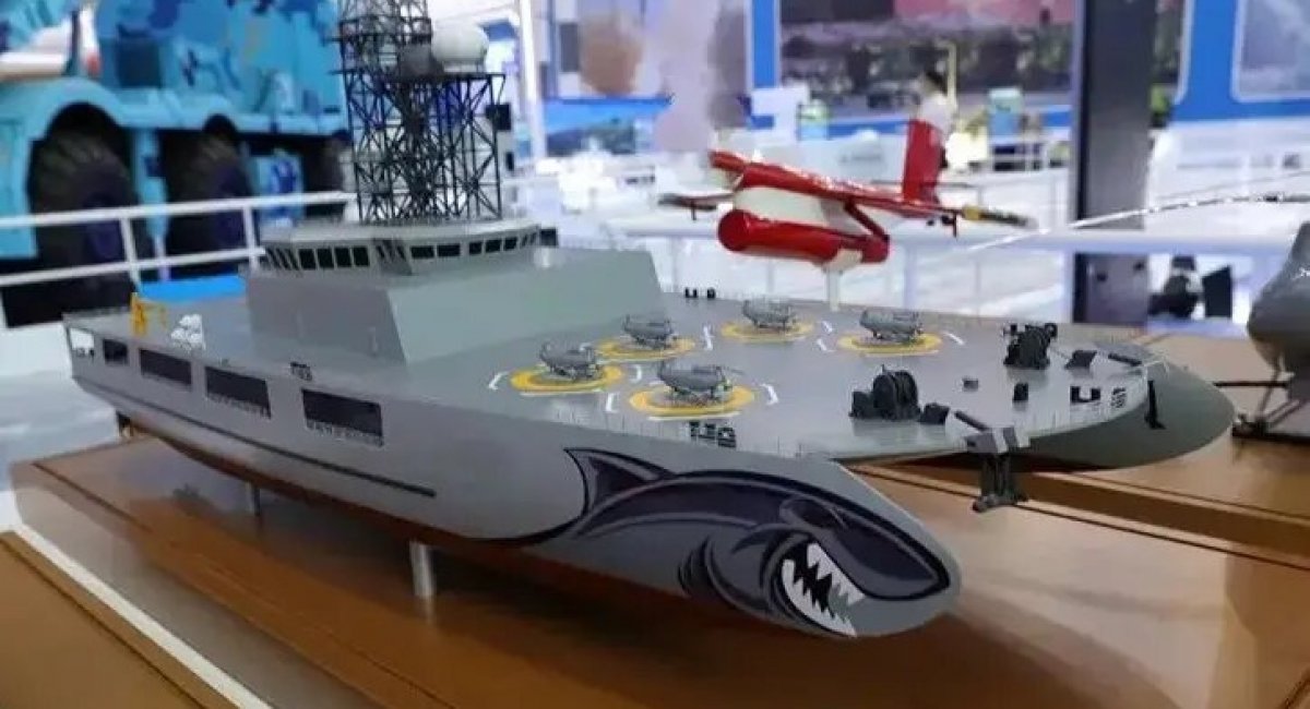 Модель китайського перспективного корабля-носія БПЛА, 2021 рік, фото з відкритих джерел