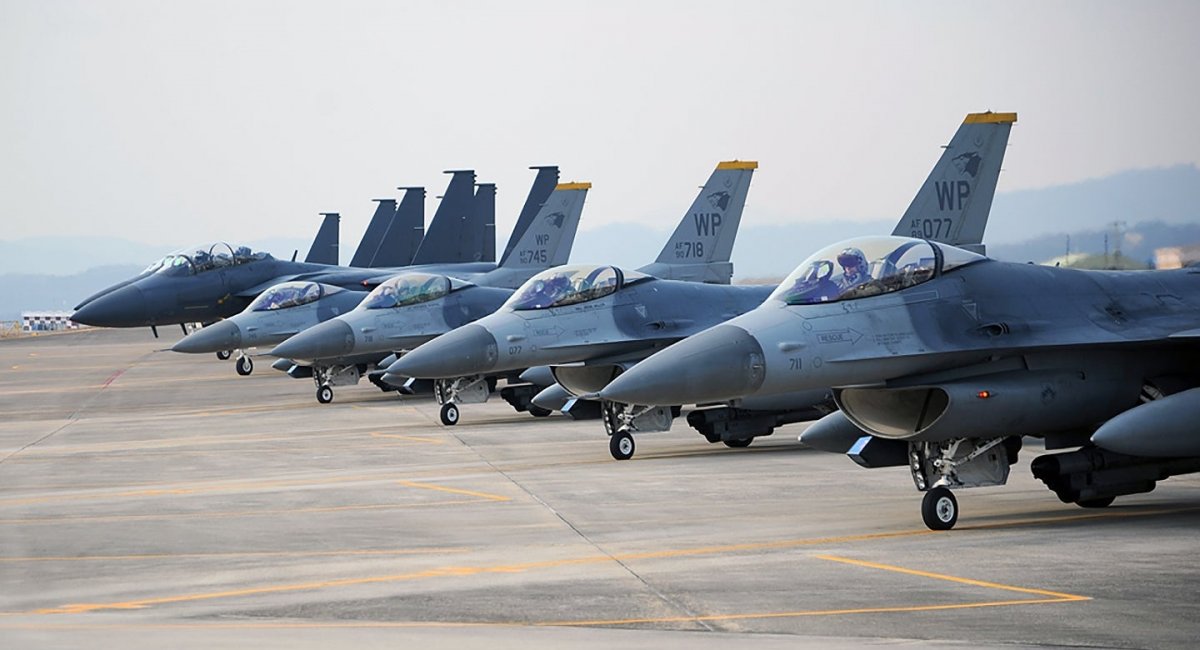 Літаки США та Південної Кореї під час спільних навчань, ілюстративне фото з відкритих джерел