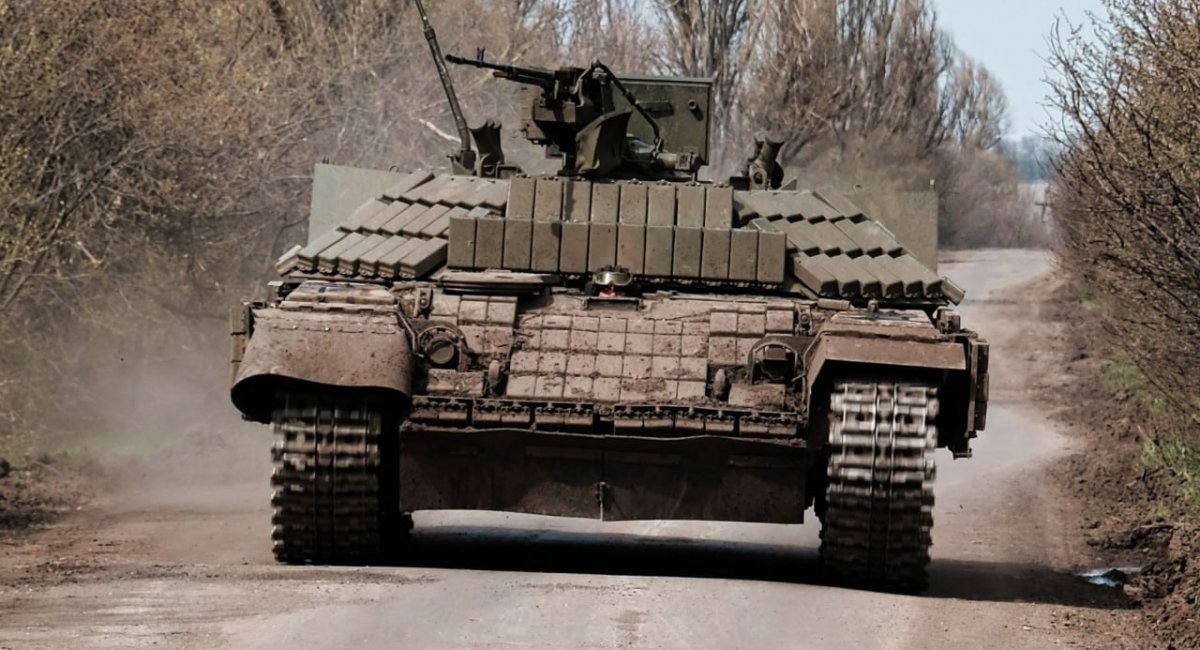 Важка транспортна машина на базі Т-64 у ЗСУ