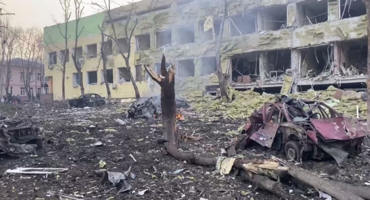 Український маріуполь після бомбардувань рашистів