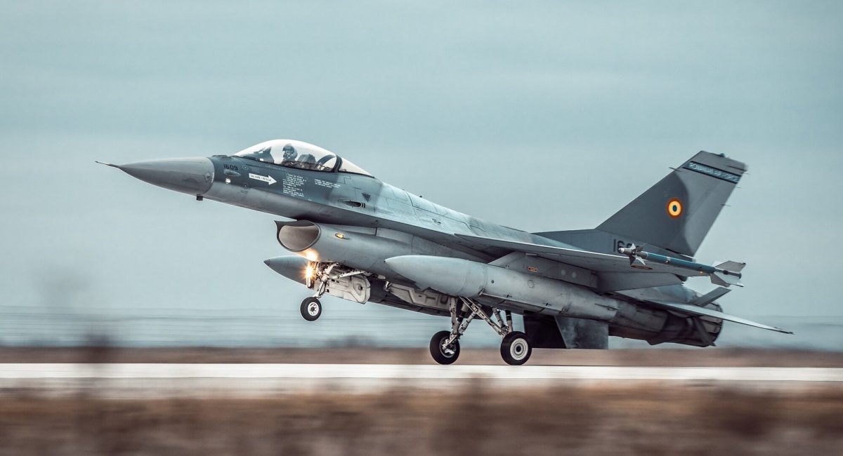 Румунський F-16, фото - Bogdan Pantilimon