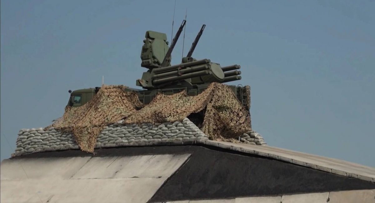 "Панцирь" на стаціонарній позиції у тиловому районі ППО, фото ілюстративне