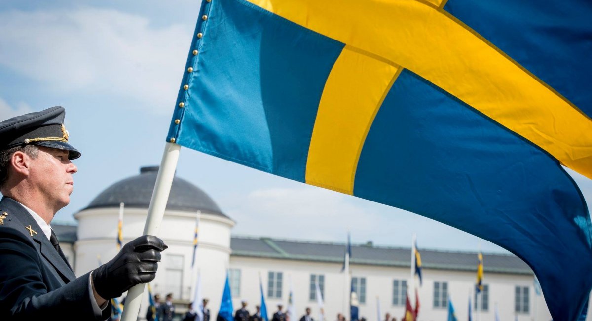 Швеція нарешті стала членом НАТО та поклала край понад сторічному нейтралітету