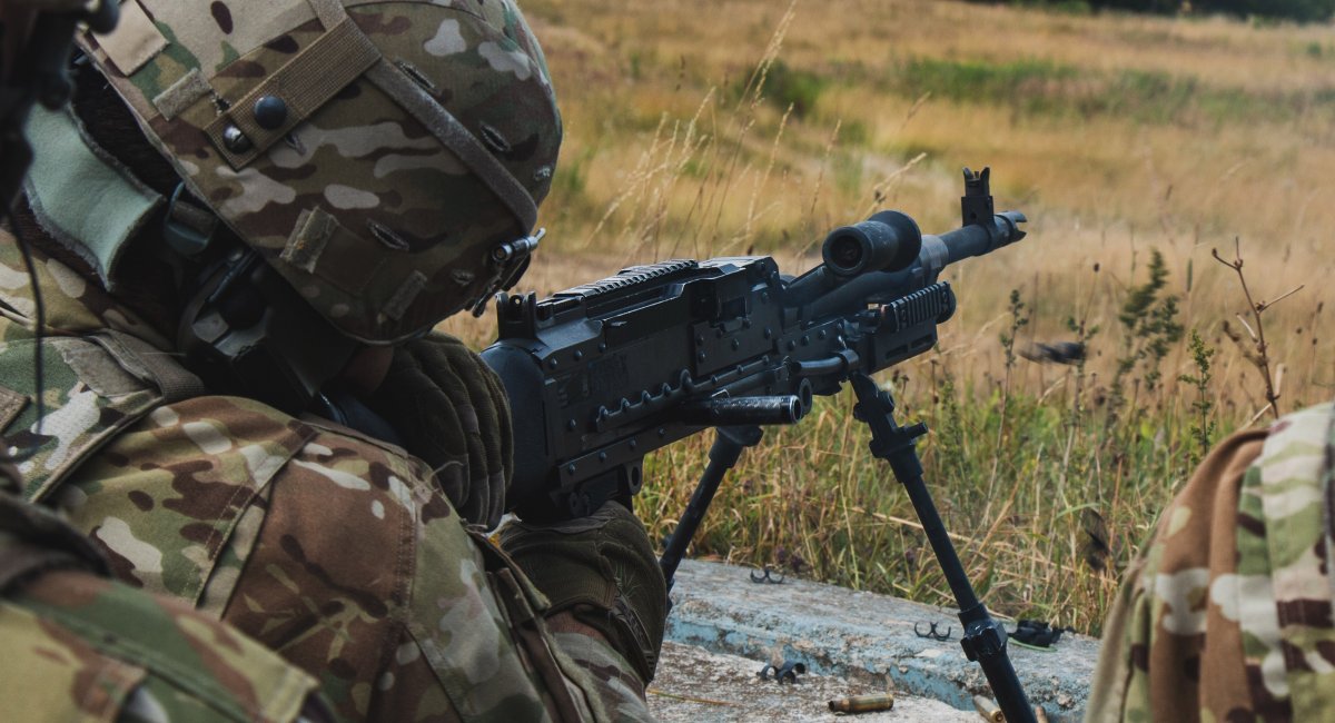 M240 (фото: всі US DoD)