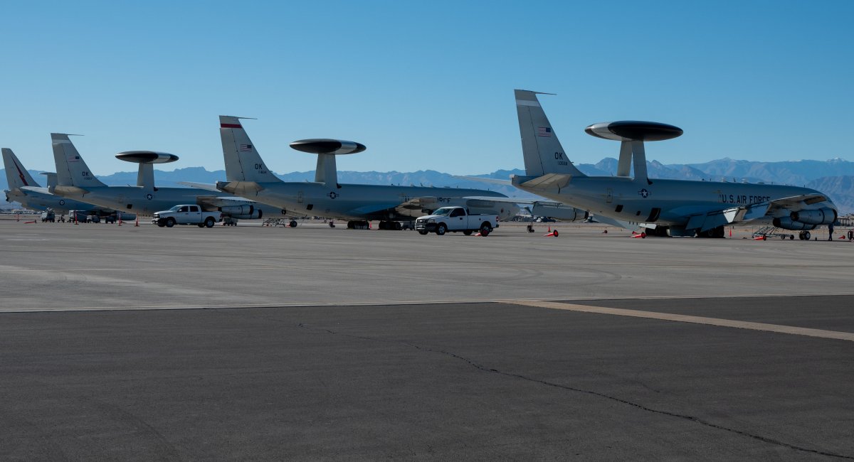 E-3 Sentry (всі фото: US DoD)
