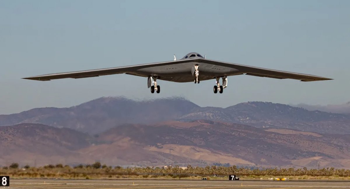 Другий дослідний зразок B-21 Raider. Фото - Секретар ПС США з питань громадськості