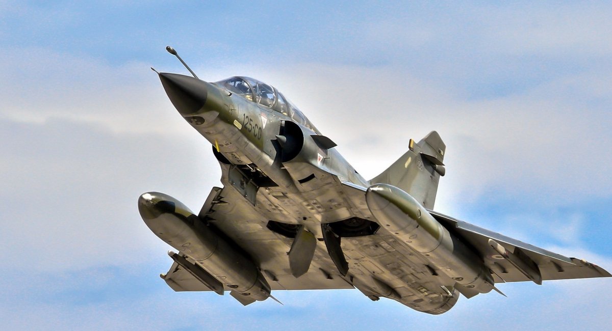 Індійські ВПС досі зберігають в строю 50 винищувачів Mirage 2000, котрі відслужили уже по 40 років